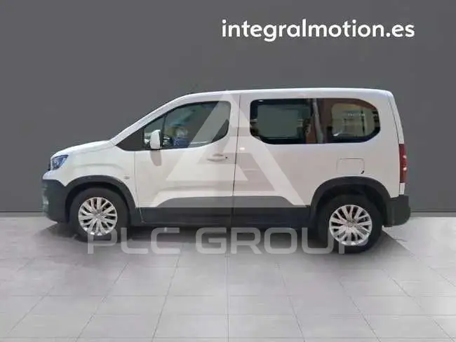 2020 Peugeot Rifter