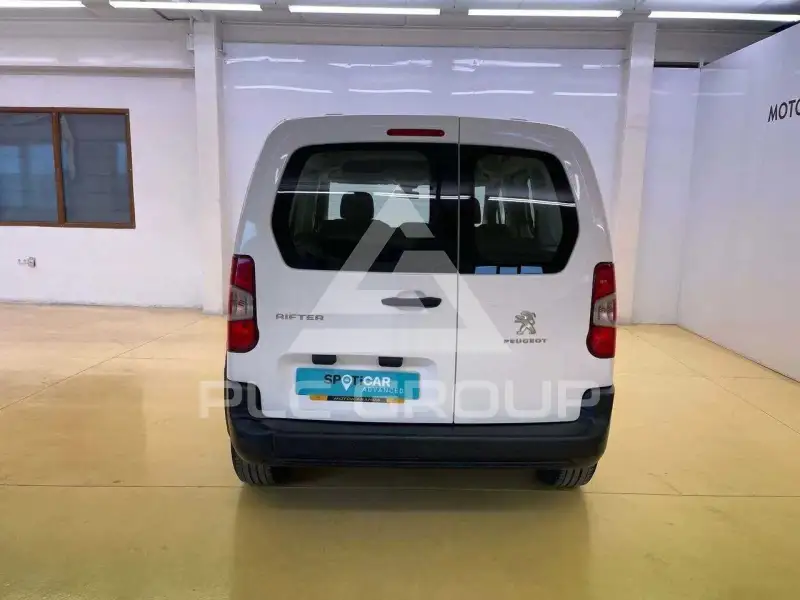 2020 Peugeot Rifter