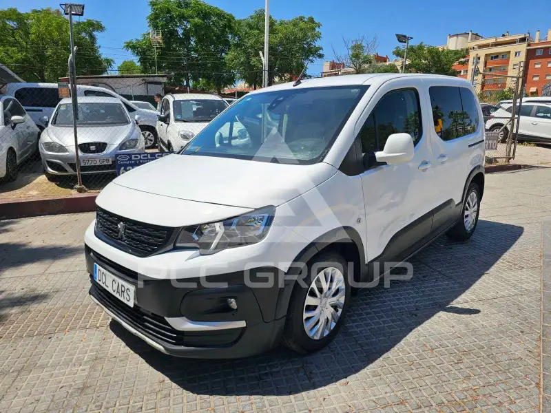 2020 Peugeot Rifter