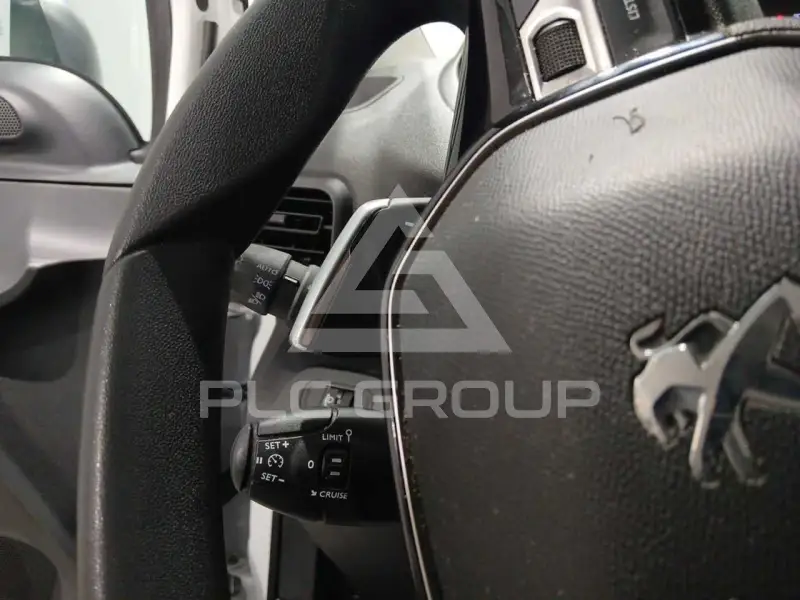 2020 Peugeot Partner