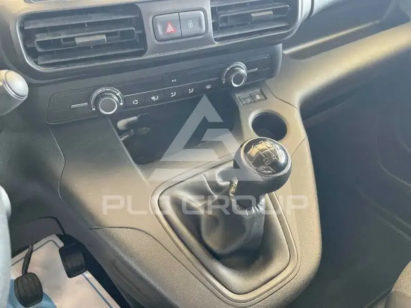 2020 Peugeot Partner