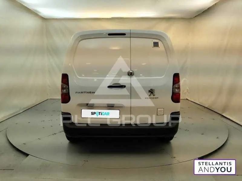 2020 Peugeot Partner