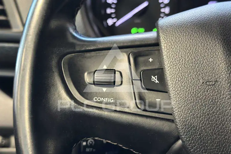 2020 Peugeot Expert