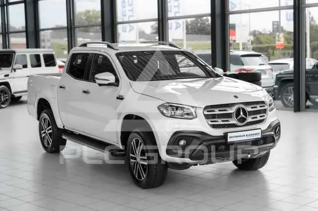 2020 Mercedes Benz X