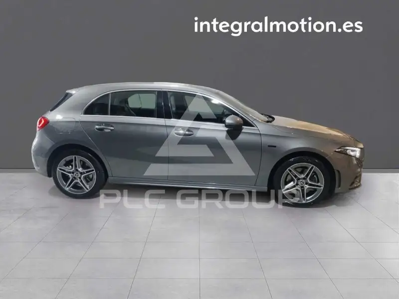 2020 Mercedes Benz A