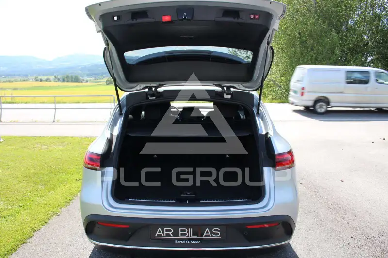2020 Mercedes Benz EQC