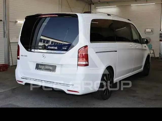 2020 Mercedes Benz EQV