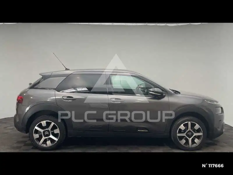 2020 Citroen C4