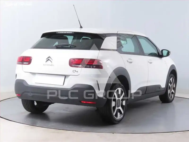2020 Citroen C4