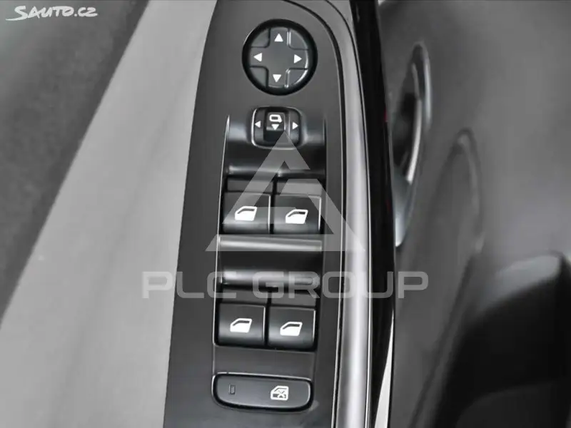 2020 Citroen C4