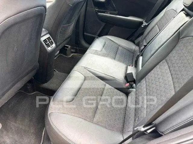 2020 KIA Niro