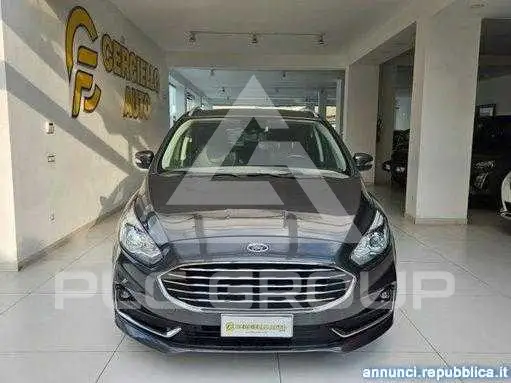 2020 Ford S-Max