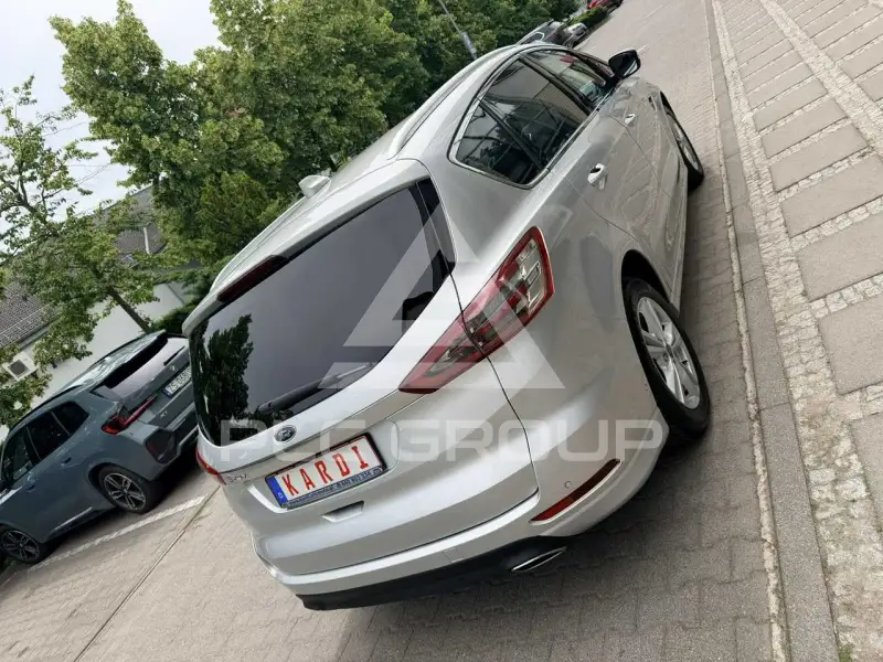 2020 Ford S-Max