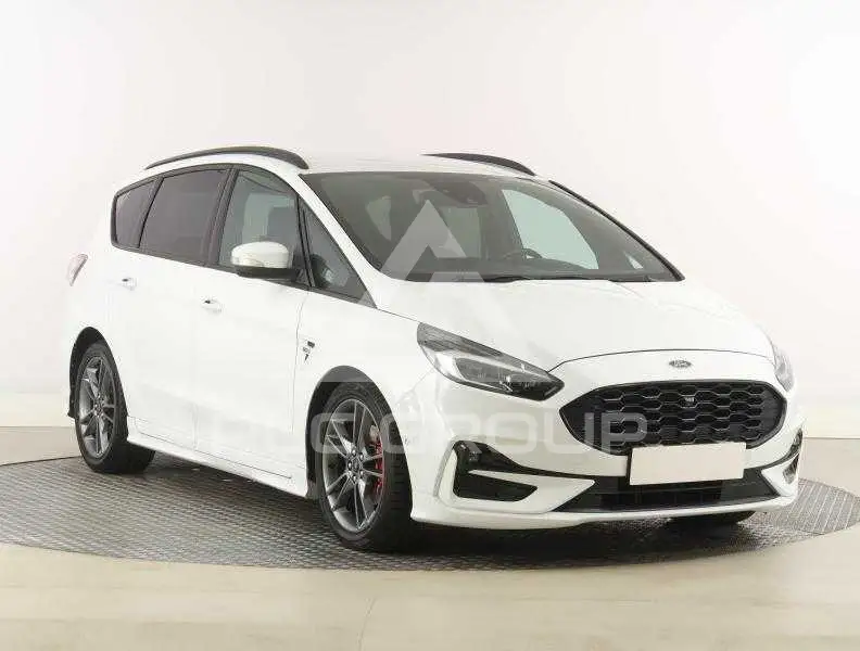 2020 Ford S-Max