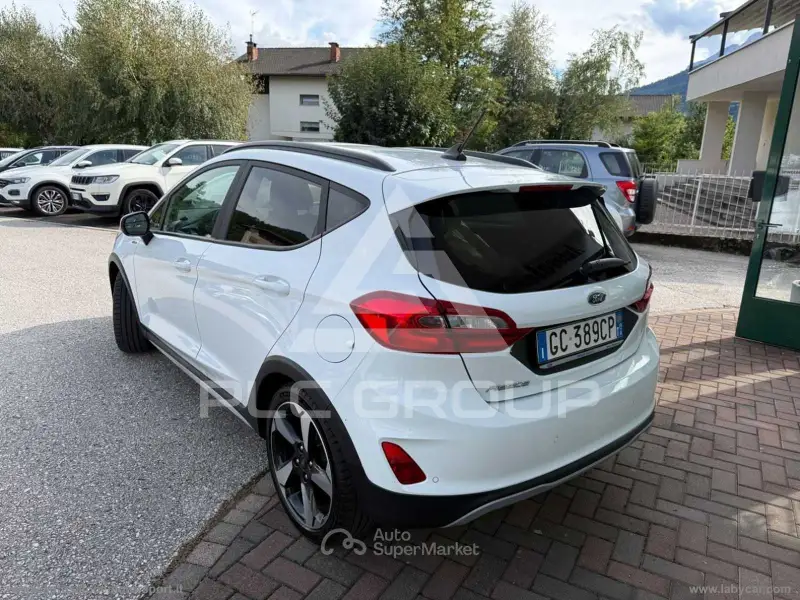 2020 Ford FIESTA