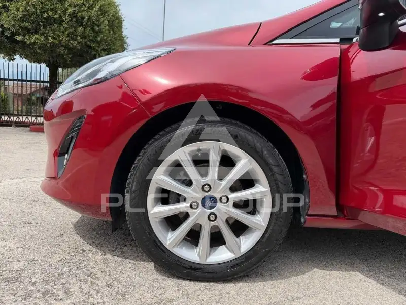 2020 Ford FIESTA