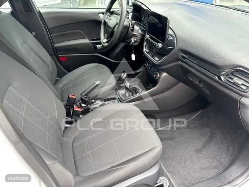 2020 Ford FIESTA