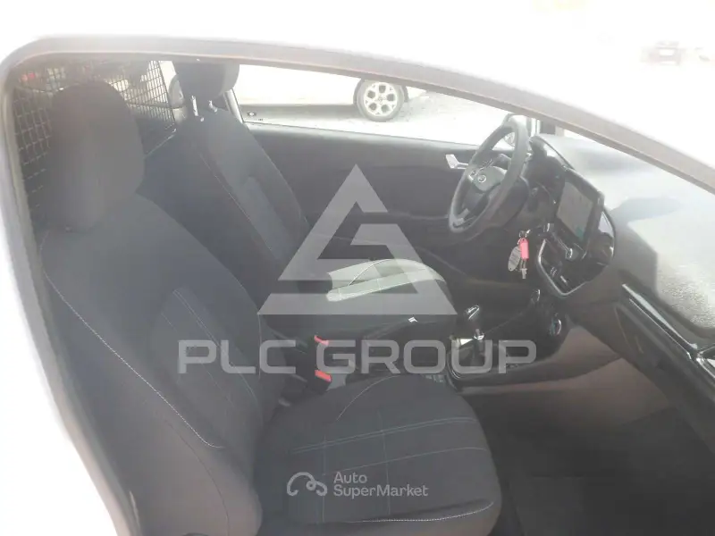 2020 Ford FIESTA