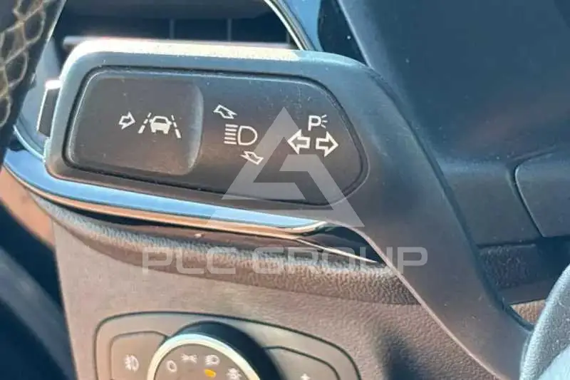 2020 Ford FIESTA