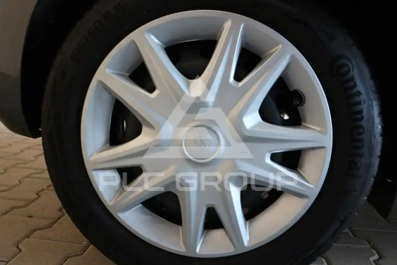 2020 Ford FIESTA