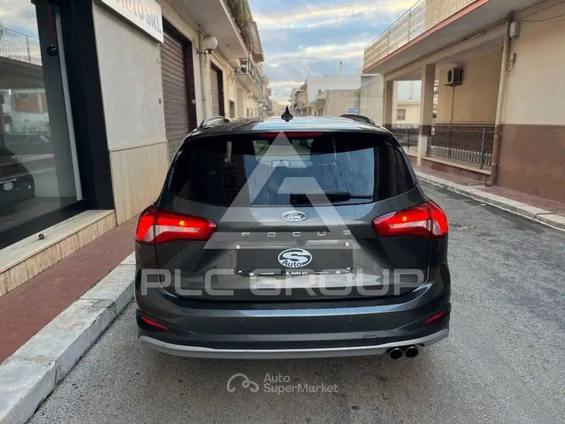2020 Ford FOCUS