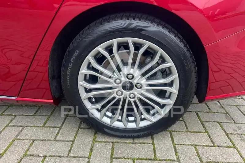 2020 Ford FOCUS