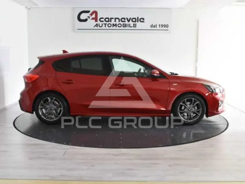 2020 Ford FOCUS