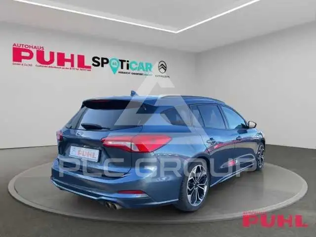 2020 Ford FOCUS