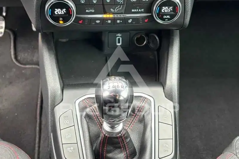 2020 Ford FOCUS