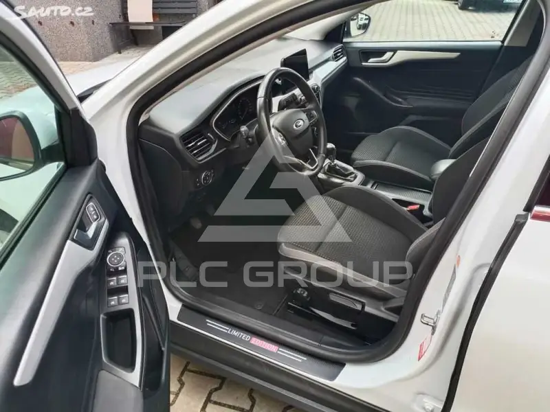 2020 Ford FOCUS