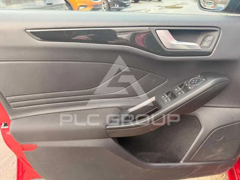 2020 Ford FOCUS