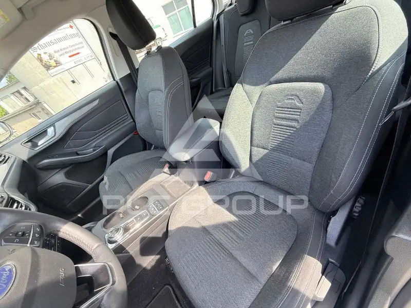 2020 Ford FOCUS