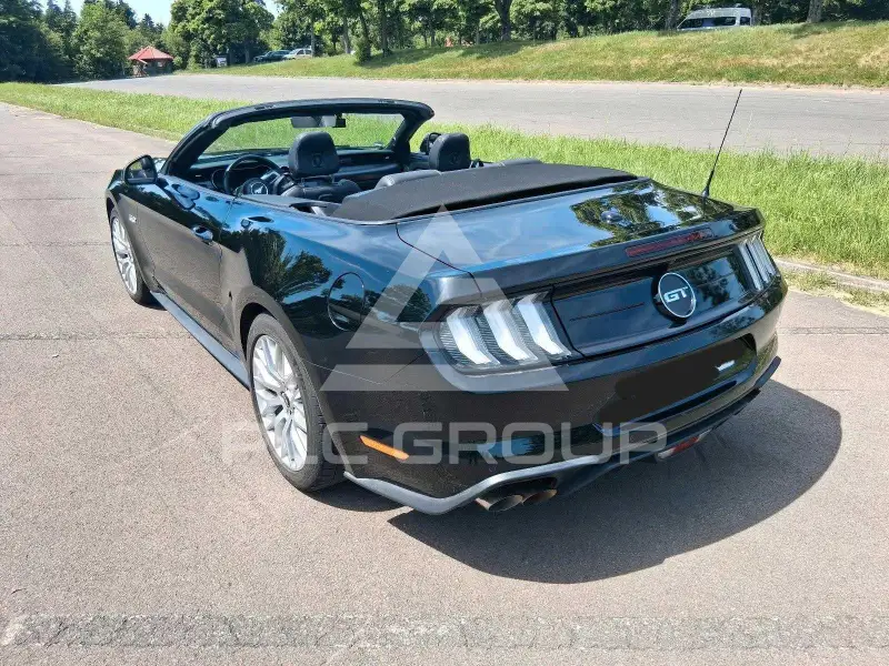 2020 Ford MUSTANG