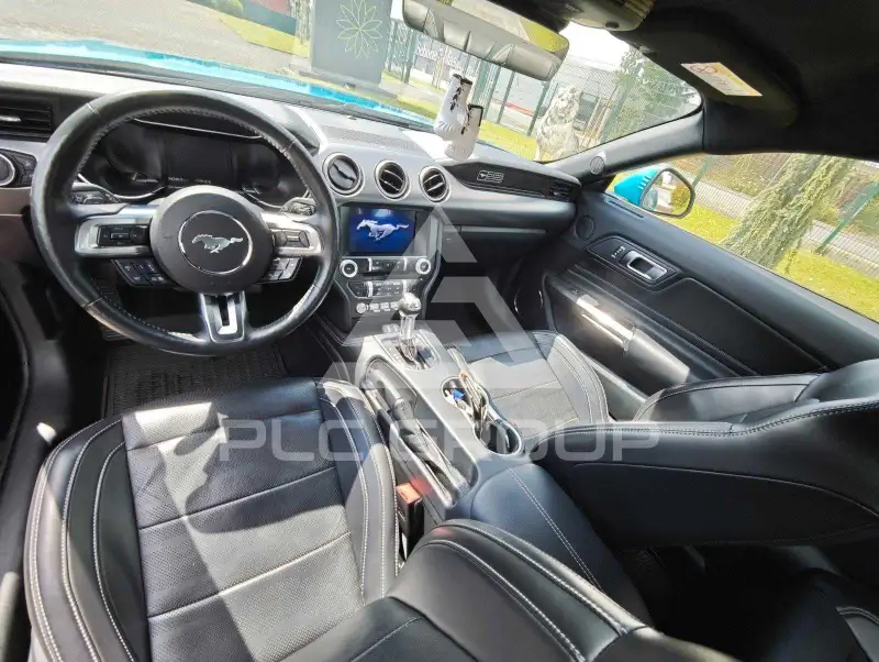 2020 Ford MUSTANG
