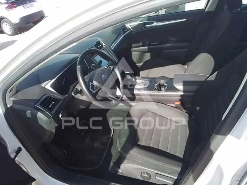 2020 Ford Mondeo