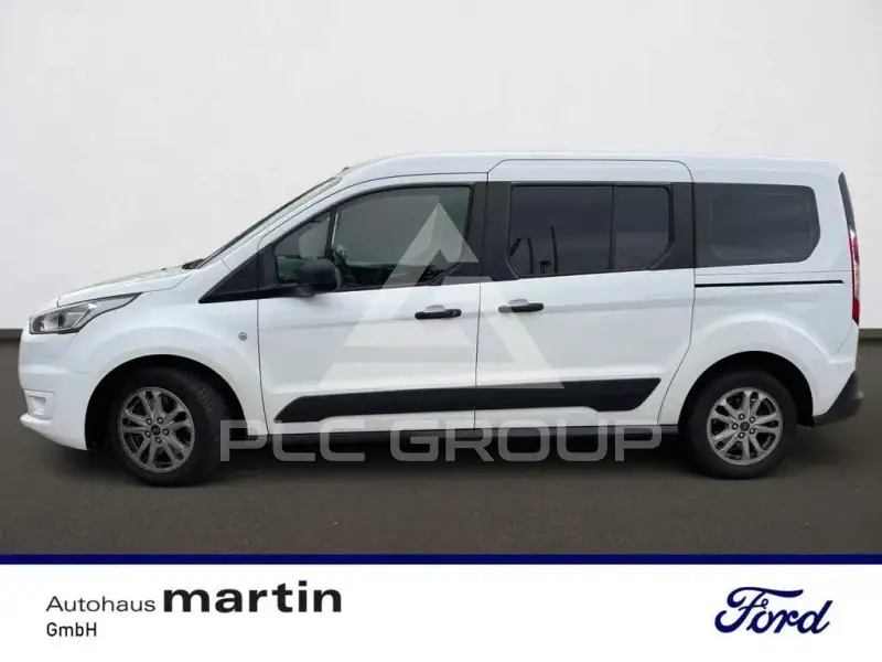 2020 Ford Tourneo