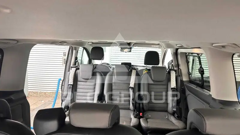 2020 Ford Tourneo