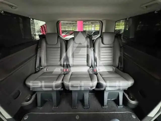 2020 Ford Tourneo