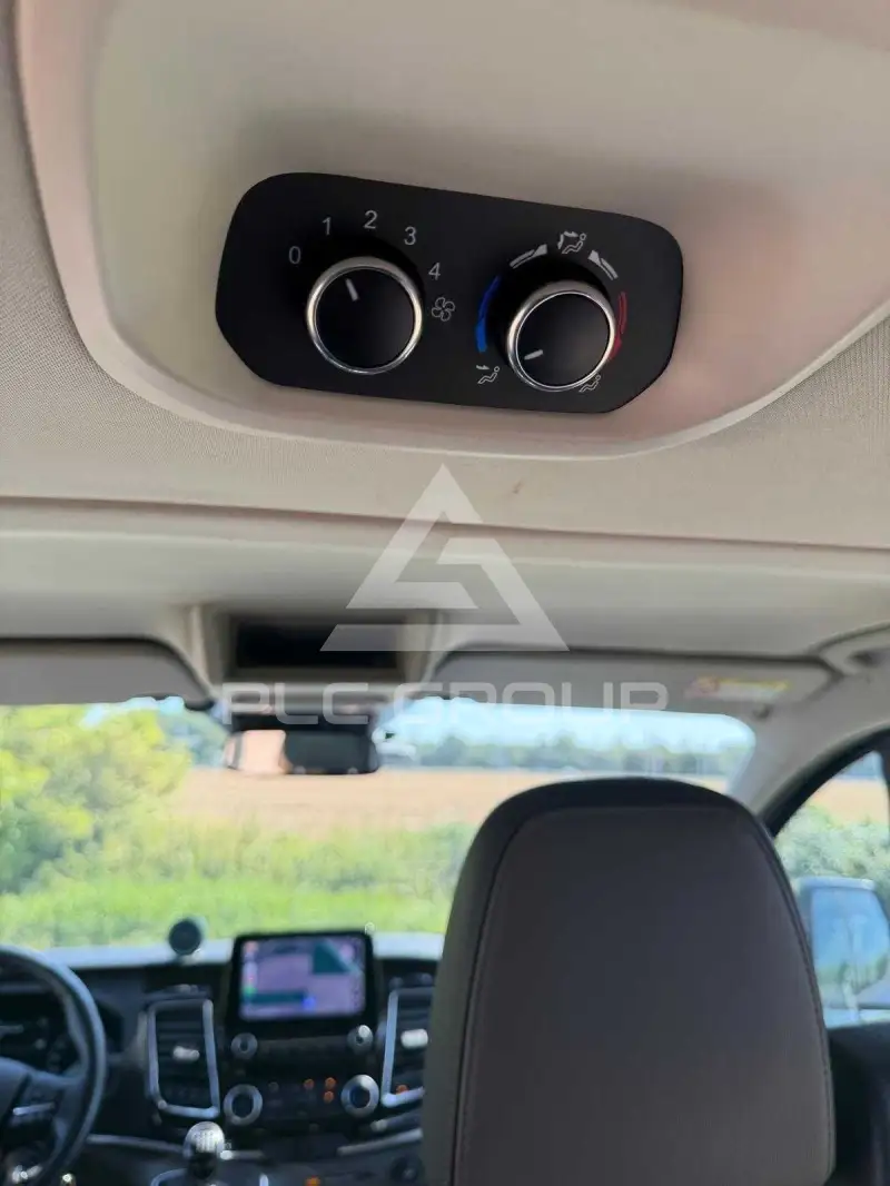 2020 Ford Tourneo