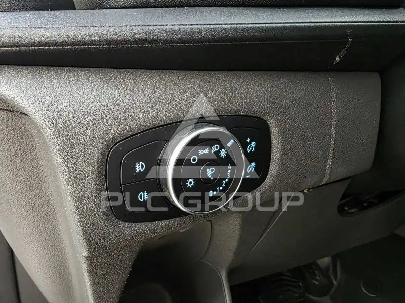 2020 Ford Tourneo