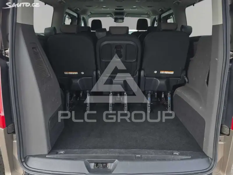 2020 Ford Tourneo