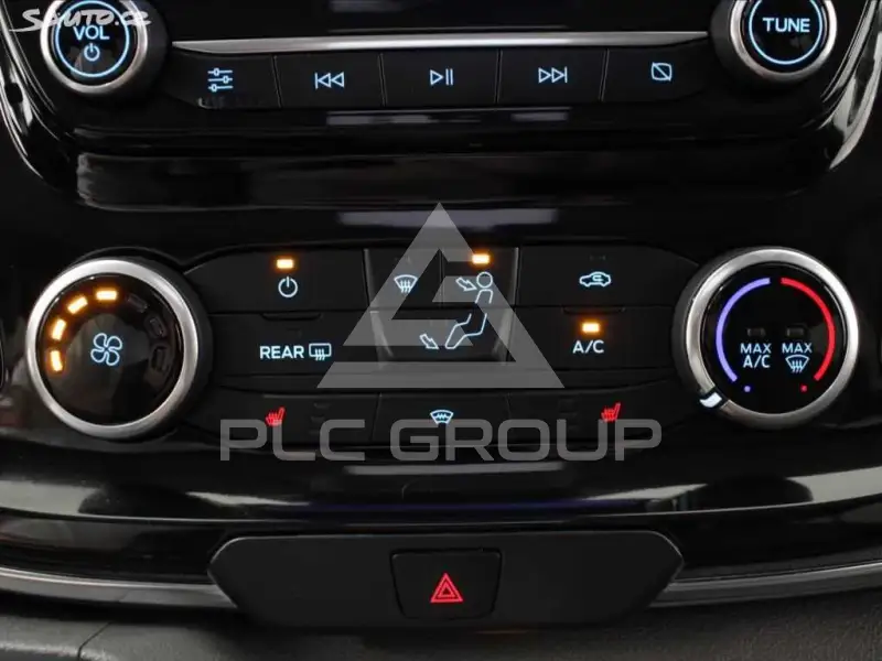 2020 Ford Tourneo