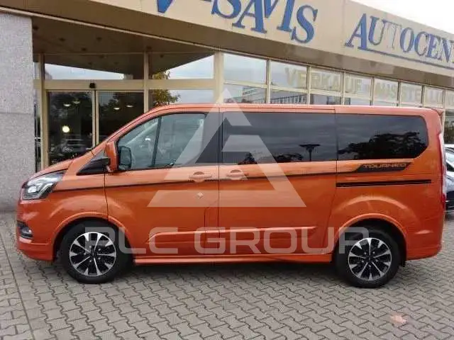 2020 Ford Tourneo