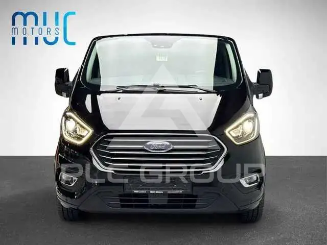 2020 Ford Tourneo