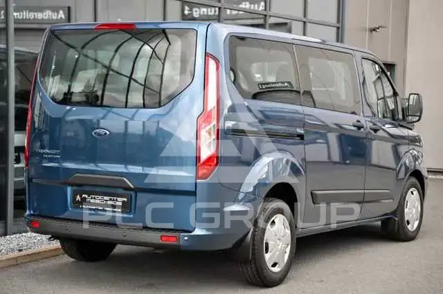 2020 Ford Tourneo