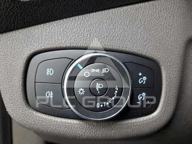 2020 Ford Tourneo