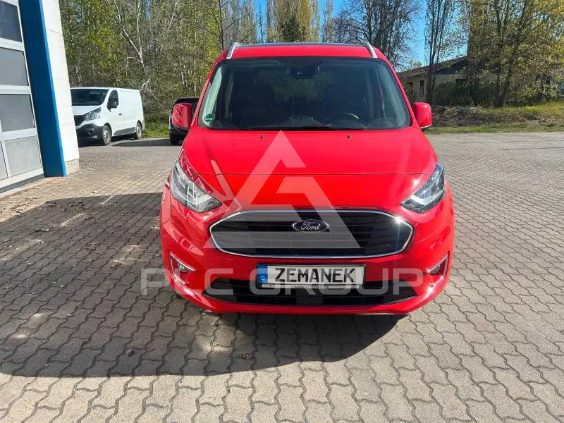 2020 Ford Tourneo