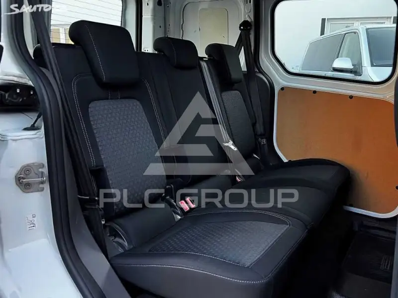 2020 Ford Tourneo