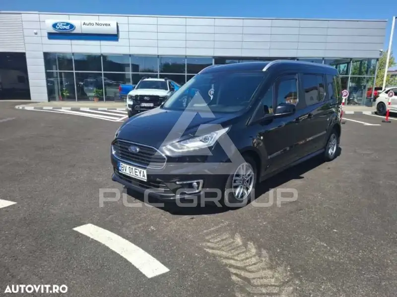 2020 Ford Tourneo