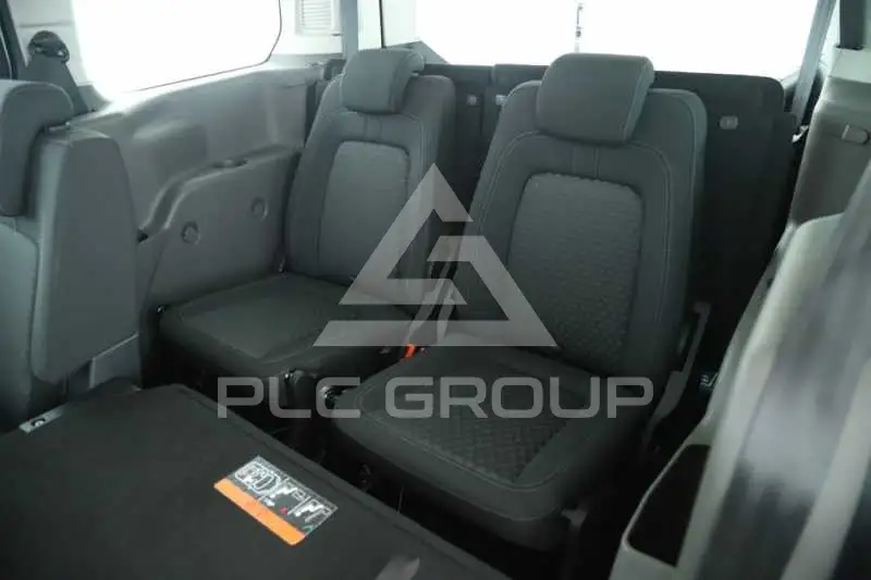 2020 Ford Tourneo